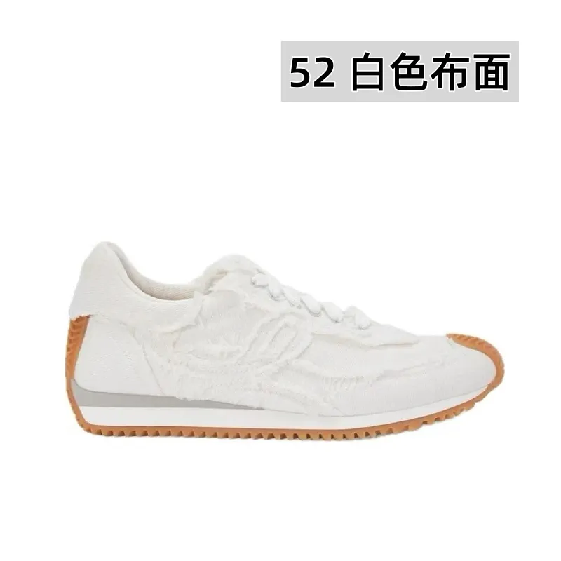 👟👟Ex-factory price 520👟👟 Men's size +10 Super 🔥Hot [LOEWE·Loewe] Forrest Gump shoes, invincible foot feel! The most popular model of the year, shoes with high moral training inside! 2025 new product series 💯Spliced ​​upper. The hidden inner height is soft and comfortable, and the minimalist style is very eye-catching. It is very advanced no matter how you match it. The heel design is novel. Soft and comfortable, and the splicing is light and comfortable: the foot feels invincible. It is rated as the most comfortable running style. It feels like walking on flat ground❤️Original details! The low-cut shoes have the initials of the brand logo on the side, making them a must-have for your shoe cabinet! Upper: imported suede + cowhide + original cloth splicing, cowhide foot pads, original customized abrasive tool combination outsole! Original packaging! 🏆 ✦Upper: imported suede + cowhide + original fabric splicing ✦Insole: movable latex cowhide insole ✦Outsole: original molded TPU combination outsole ✦Female size: 35--40, ✦Male size: 39--45,